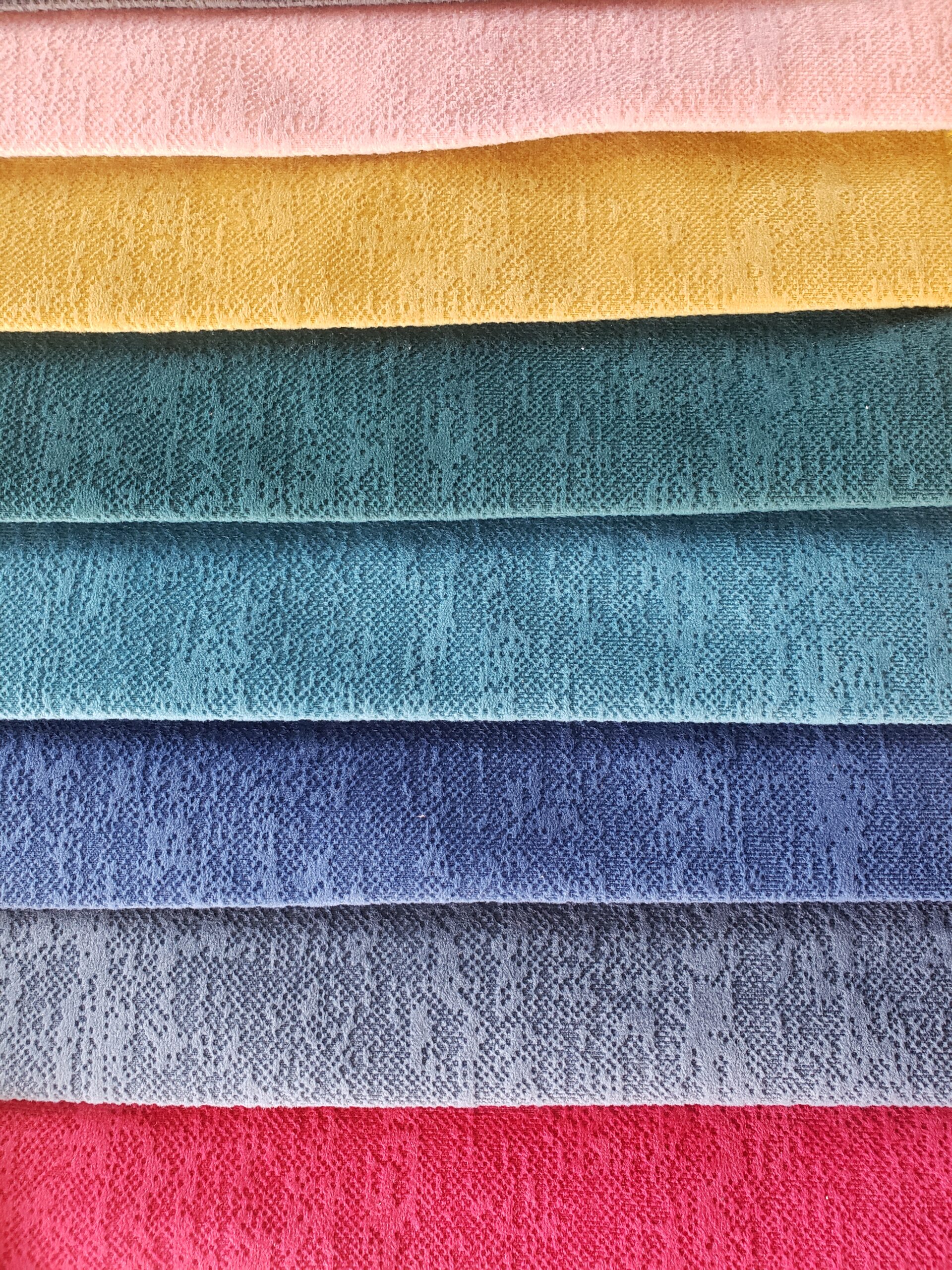 Mantra (Rosa, Mostaza, Esmeralda, Petroleo, Navy, Indigo, Rojo)