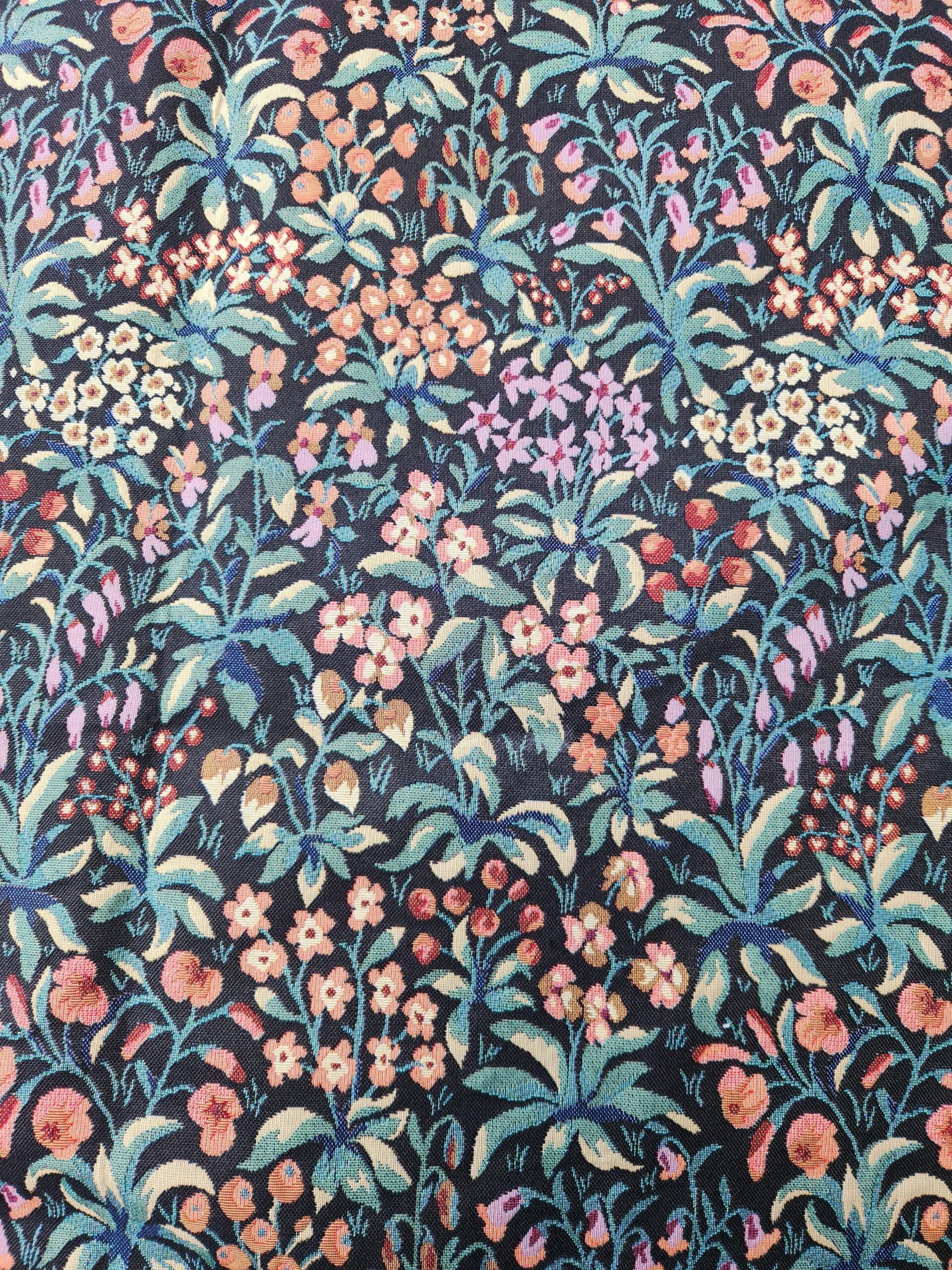 Gobelino Fleurs C-3 (2)