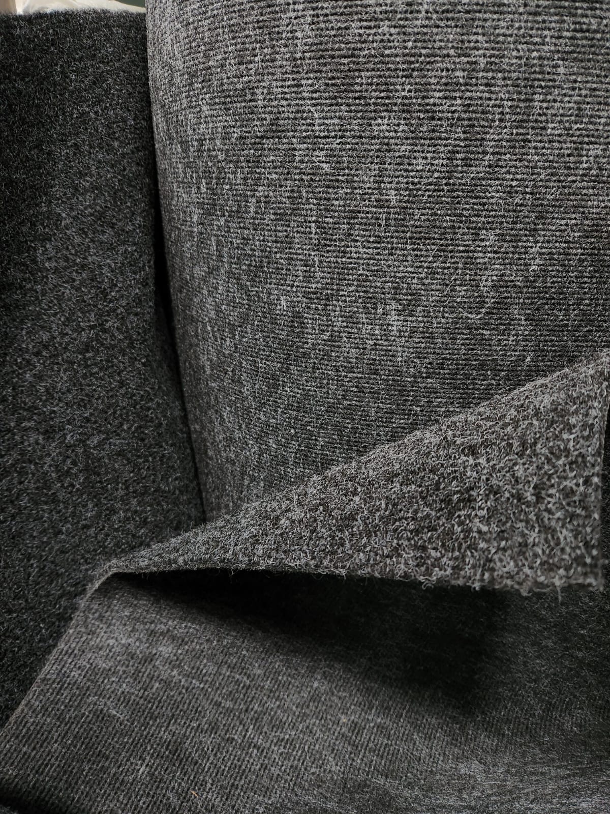 Alpes Negro Jaspeado (2)